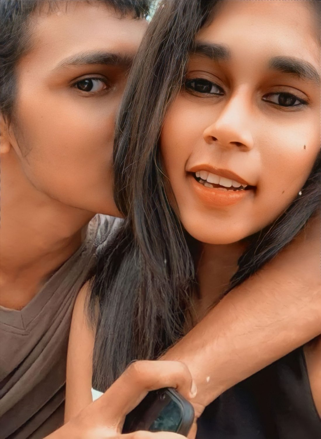 Horney Indian Girlfriend Having Fun with Boyfriend Videos photo