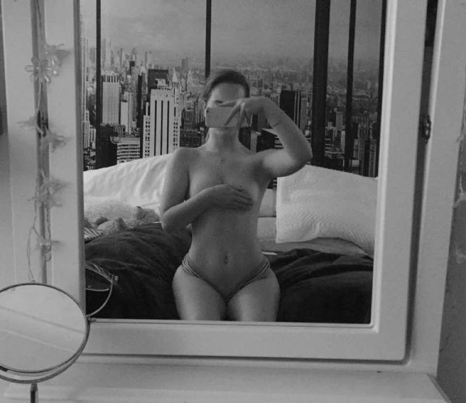 Aussie Bimbo Elle Exposed Webslut #rVMqfw7P