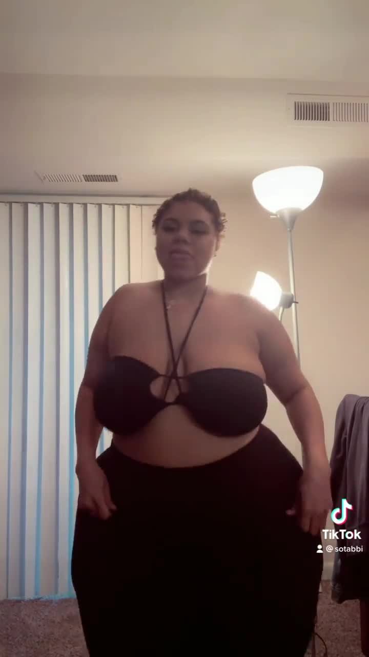 sunflowertabbi yellowbone ssbbw from TikTok - Porn - EroMe