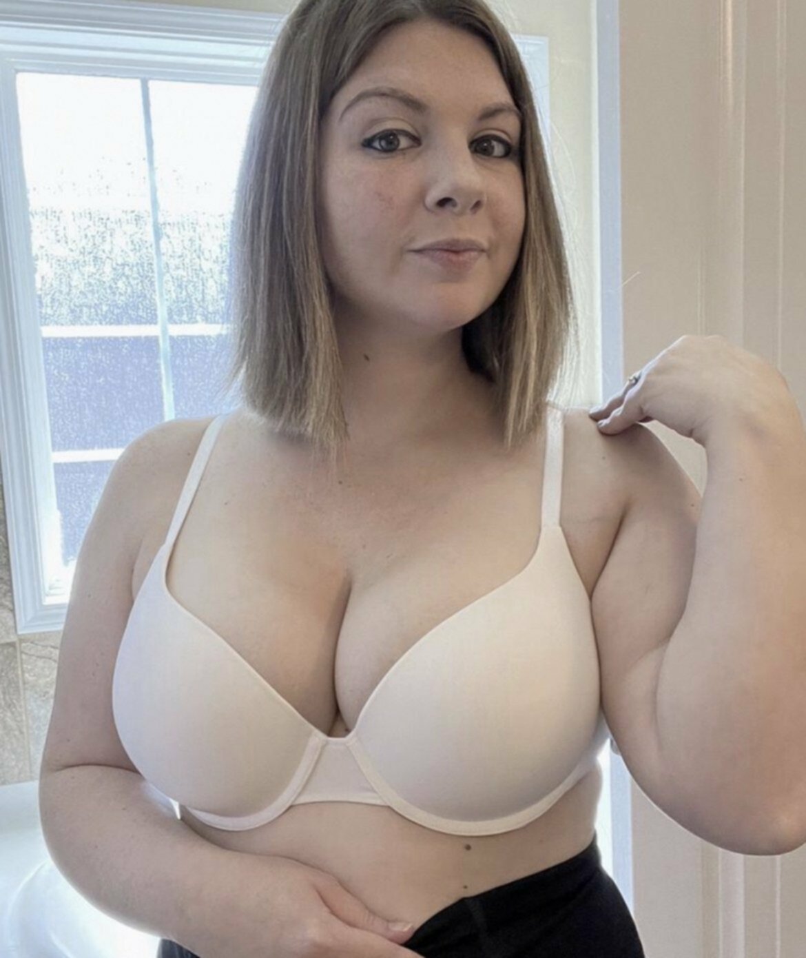 Very sexy new wife #cUw2aV8u