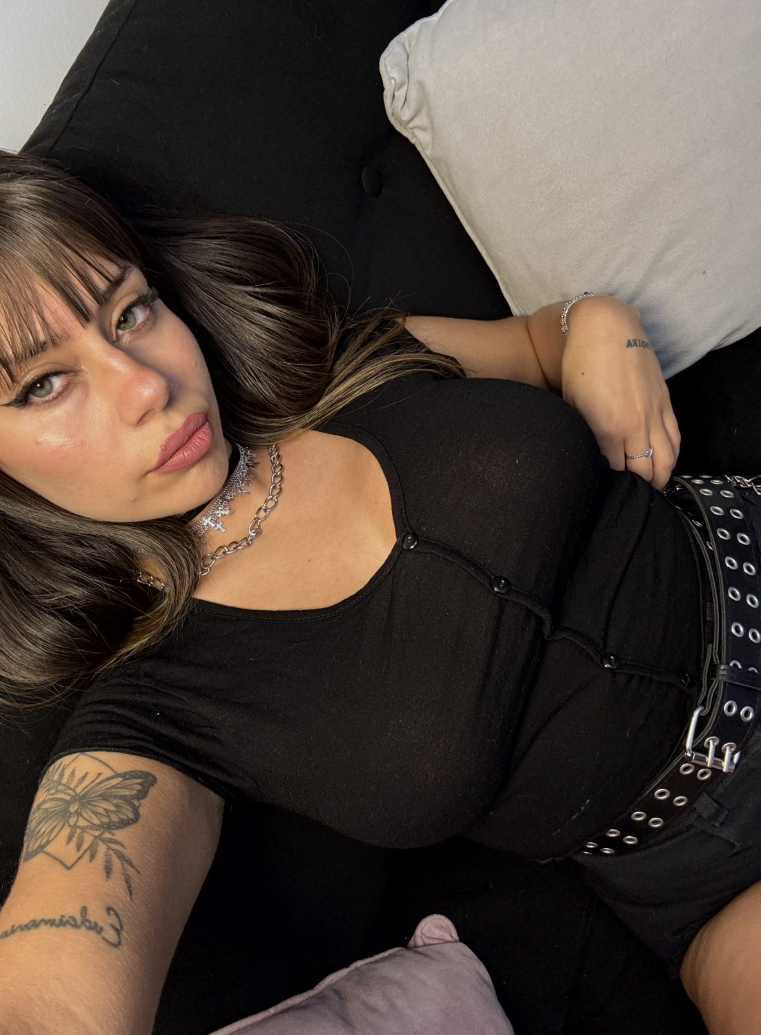 My slutty goth pussy needs to be tasted #0sMOfghd