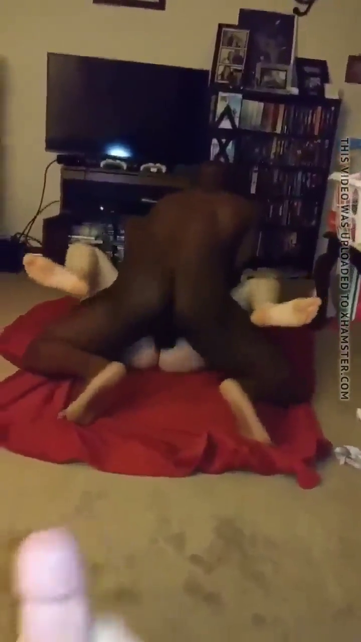 White Teen Slut Fucked While Homie watches And BF is away Leaked on Snapchat ! #jZt9zXi8