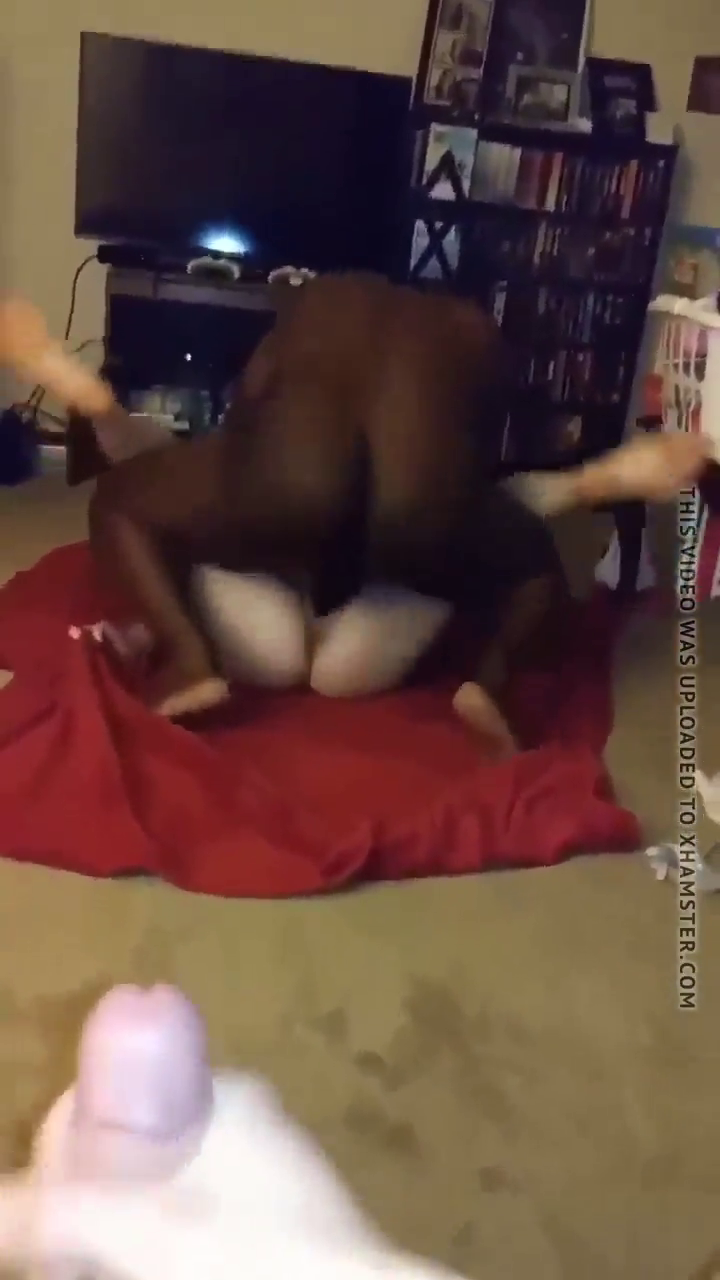 White Teen Slut Fucked While Homie watches And BF is away Leaked on Snapchat ! #ua4J44WA