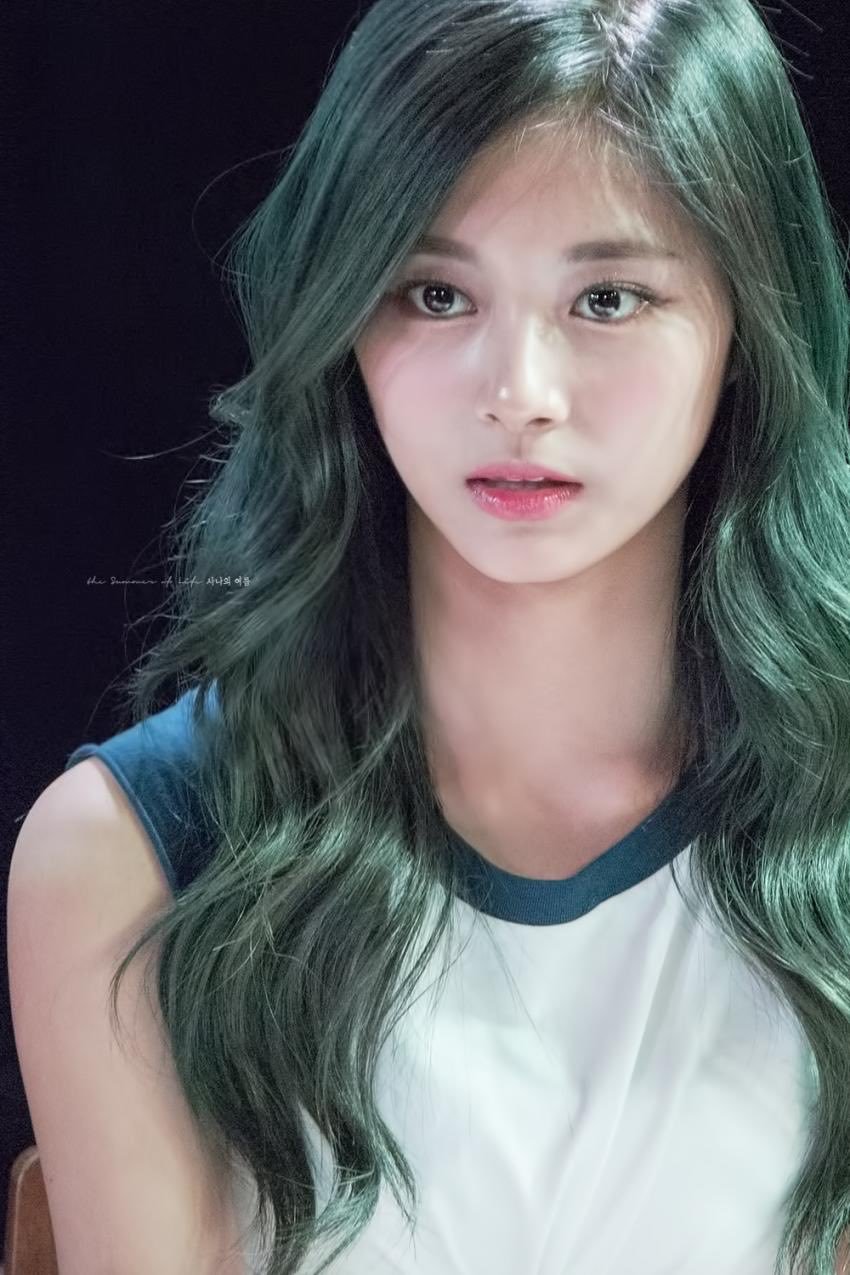 Tzuyu (Twice) Pictures 13 #8NGwH9Q4